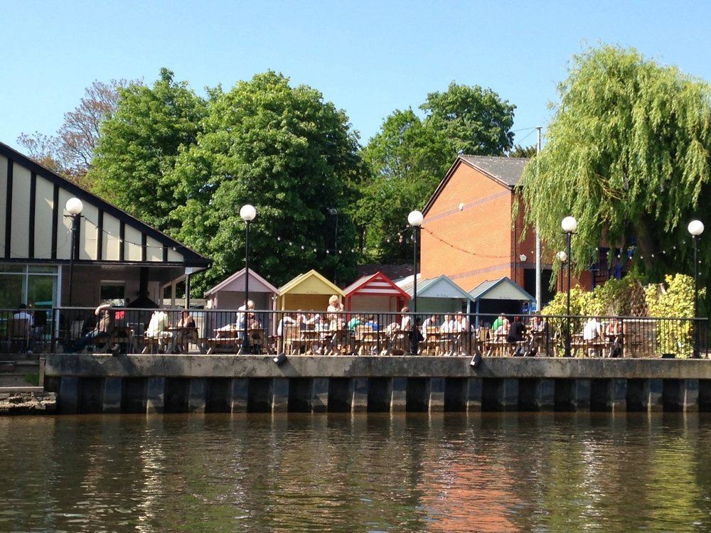 The Boathouse Inn & Riverside Rooms Chester Exterior foto